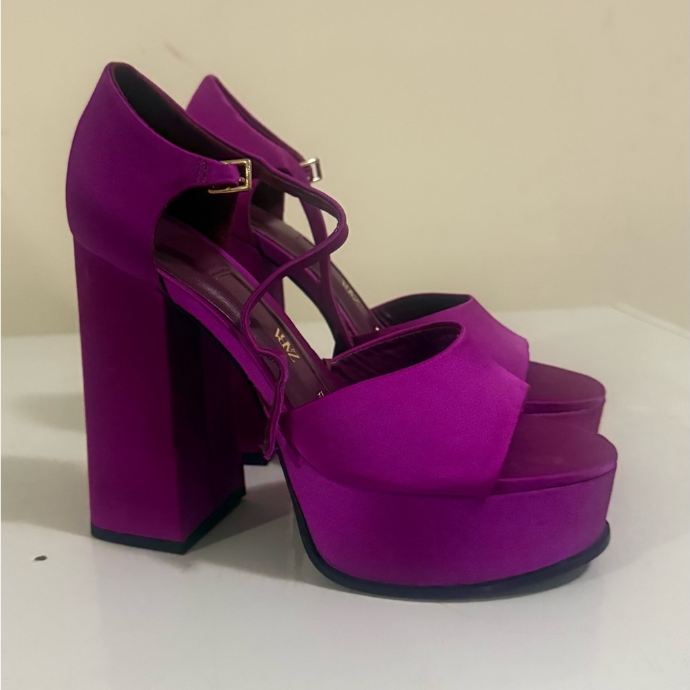 Zara Fuchsia Platform Heels